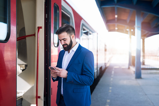 conditions-de-voyage-tarifs-compagnies_retrait-billet-de-train-companie